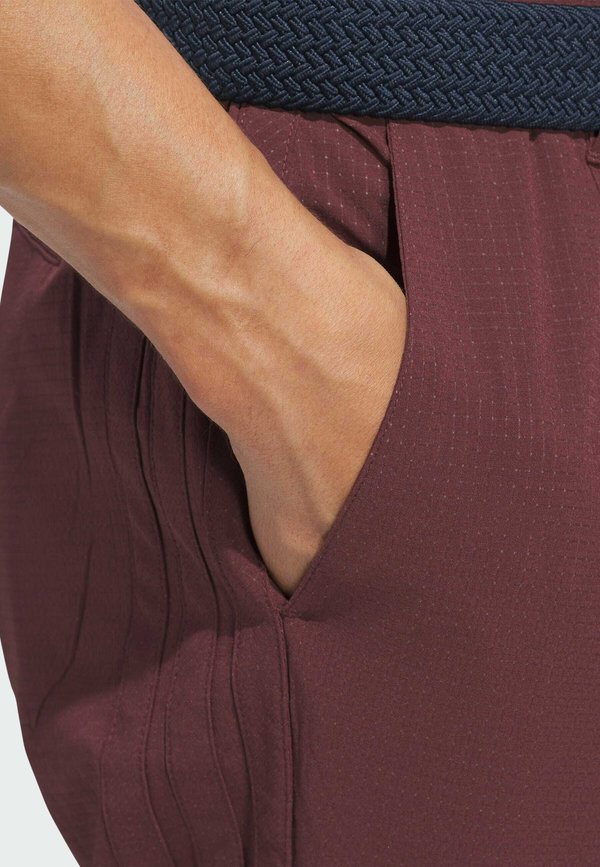 ULTIMATE365 TOUR  LOOSE - Trousers - aurora ruby2