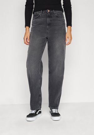 ONLCARRIE TAPERED - Jeans Tapered Fit - washed black