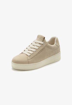Beige suede sneaker with white laces, thick sole, and "ELBSAND" embossed on the side, angled to show inner side and front.