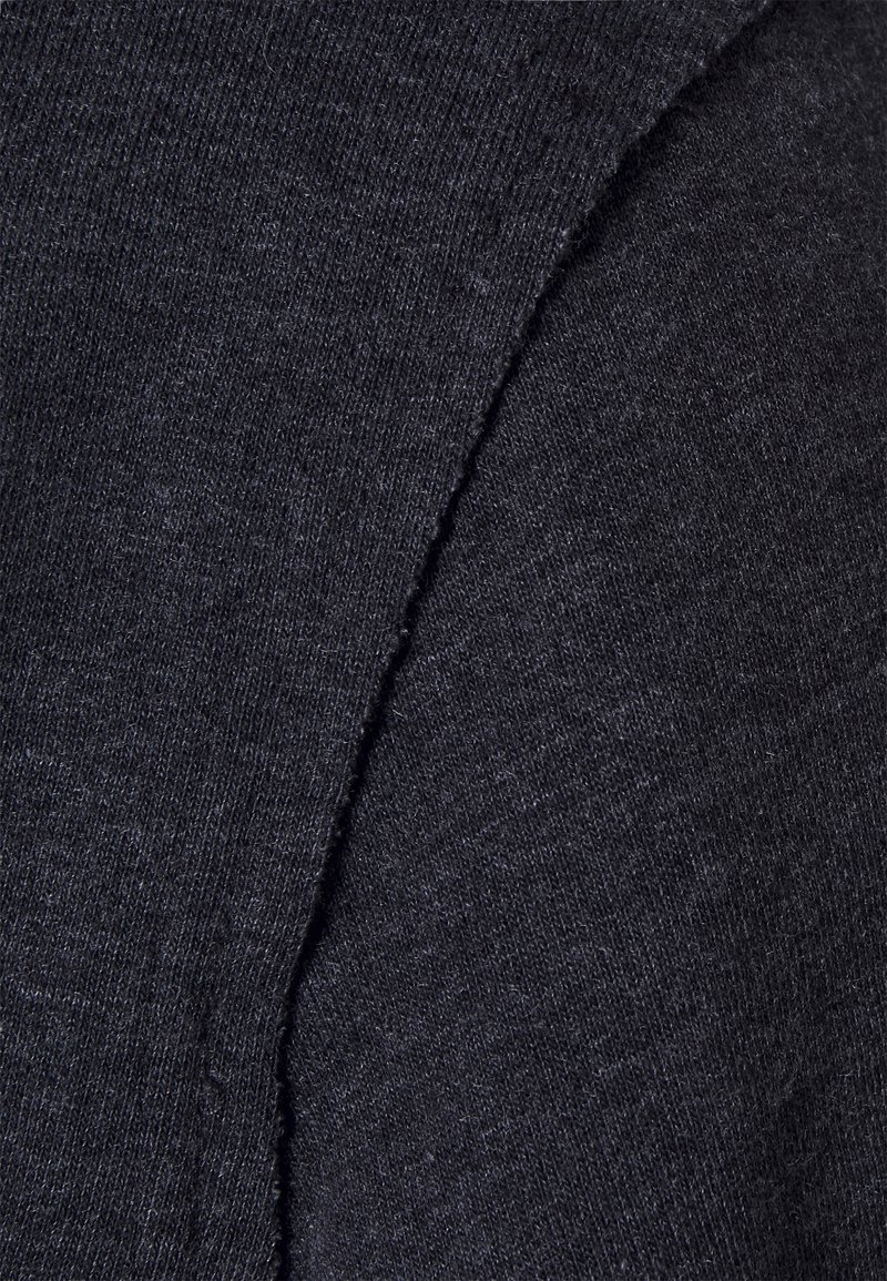Herren Kapuzenpullover | Redefined Rebel GAVIN SWEAT Sweatshirt black/schwarz - AE97665 Herren Kapuzenpullover | Redefined Rebel GAVIN SWEAT Sweatshirt black/schwarz - AE97665