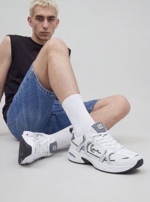 Karl Kani PRIME RUNNER - Tenisky - white black grey