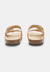 Bata Ciabattine - marrone