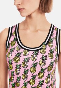 Marc Cain Strickkleid - fresh pink