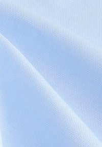Unausgewählt, light blue