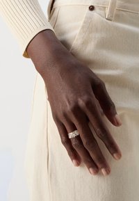 Guess - WONDERLIGHTS - Ring - yellow gold-coloured Thumbnail Image 1