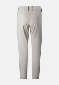 Lichtgrijze broek met een gladde textuur, slim fit, vier zakken en een subtiele stikselafwerking bij de tailleband en de zoom.
