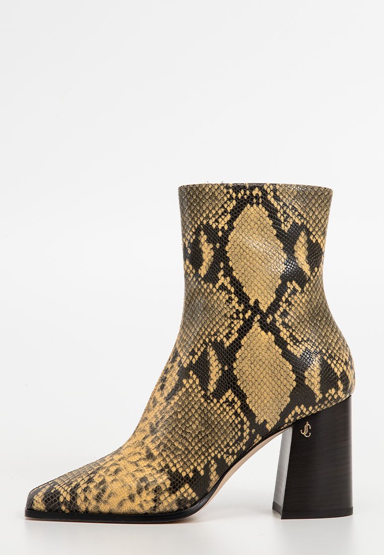 Botines de tacón