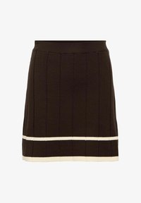 Selected, seal brown
