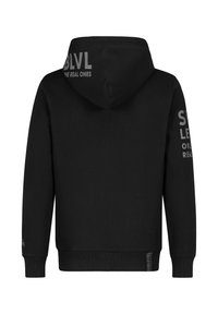 Schwarzer Kapuzenpullover mit langen Ärmeln. Mit grauem Drucktext auf der Kapuze und den Ärmeln. Hergestellt aus weichem Stoff und mit einem gerippten Saum ausgestattet.