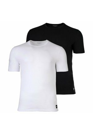 Twee korte mouw t-shirts, één zwart en één wit, gemaakt van zachte katoen, met een ronde halslijn en kleine merketiketten aan de zoom.