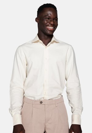 Dan John, SHIRT - Camisa elegante - cream solid