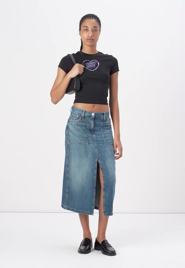 SLIM HEART TEE - Print T-shirt3