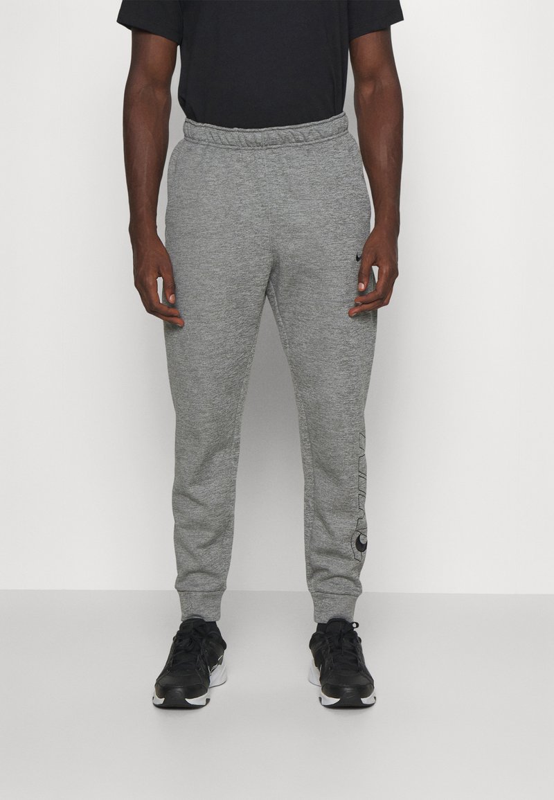 Nike Performance - PANT TAPER - Spodnji deli trenirk - grey heather/black, Povečajte