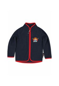 Marineblå fleecejakke med rød kant, fuld lynlås og raglanærmer; har en broderet tegneseriefigur på brystet.