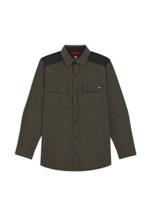 Groene flanellen shirt met lange mouwen, knoopsluiting, twee borstzakken en zwarte schouderaccenten. Gelaagde stof met een kraag.