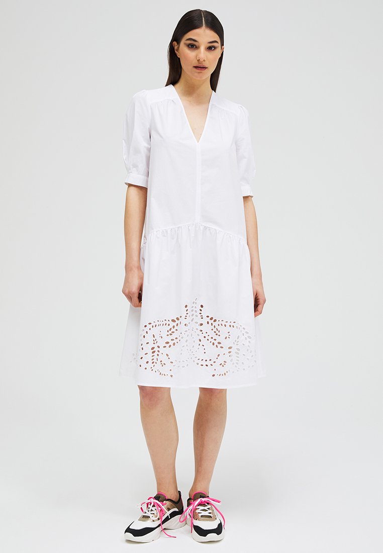 Sisley Freizeitkleid offwhite