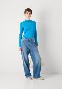 Marc Cain Langarmshirt - bright sea