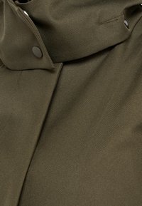 CLOSED Trenchcoat - khaki