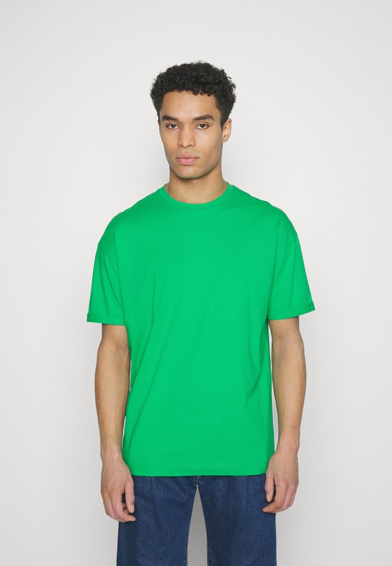 DRYKORN THILO Basic Tshirt green Zalando.co.uk