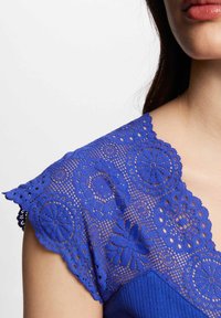 Morgan SHORT-SLEEVED - T-shirts print - bleu electrique