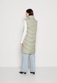 JDY FINNO PADDED NEW - Strukirani kaput - seagrass/silver