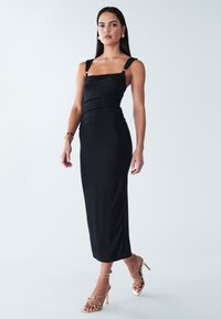 BWLDR Laisvo kirpimo suknelė - black