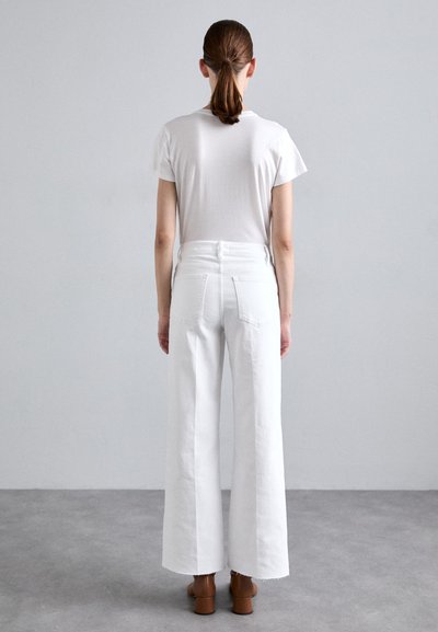 FRAME PALAZZO RAW AFTER - Wide leg - white