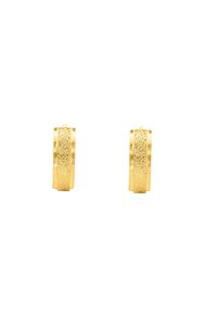Boucles d'oreilles en or en forme de créole avec un centre texturé, finition pailletée et bords lisses, polies et uniformes en forme.
