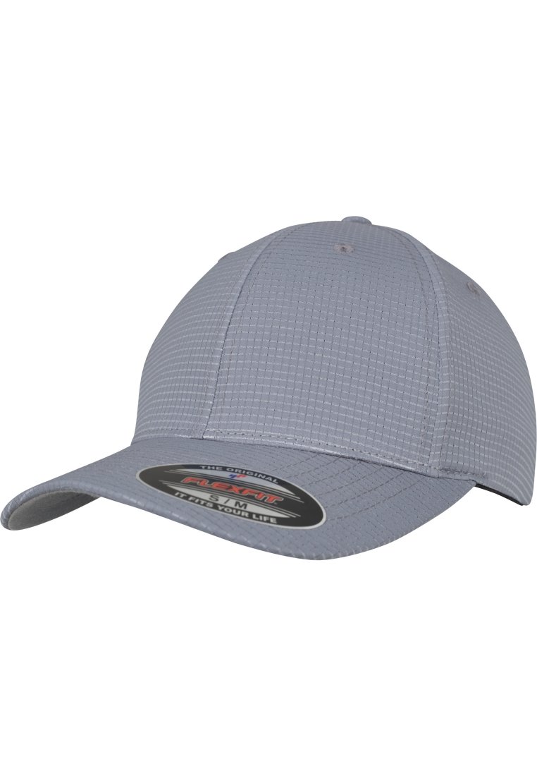 Grå baseballcap lavet af tekstureret stof med en buet skygge og justerbar bagside. Har et sort logo-patch foran.