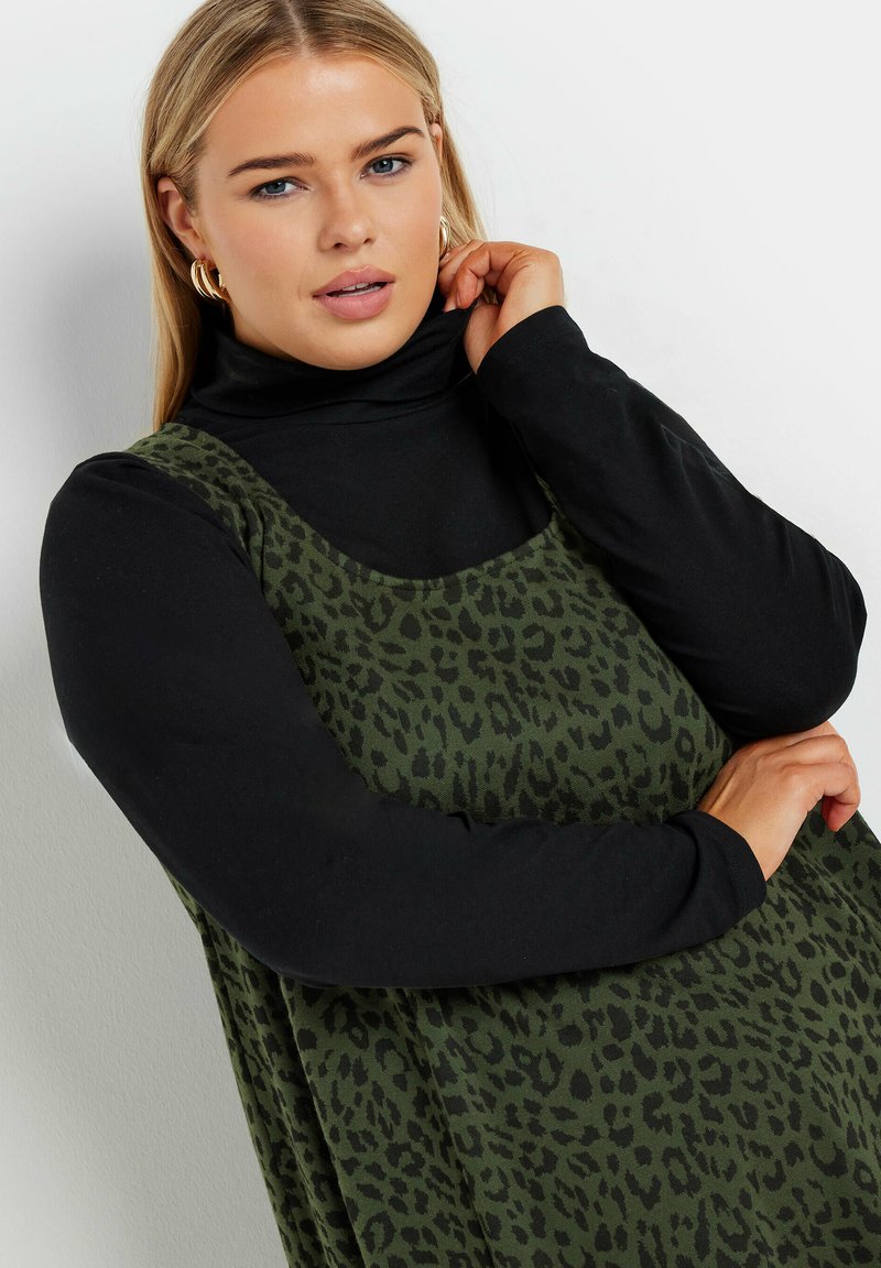slim fit dress slacks Emerald Green Leopard Dress – Zayah main image 1
