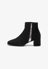 Unselected, black