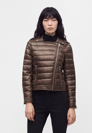 DKNY, MOTO STYLE LIGHT WEIGHT PUFFER JACKET - Chaqueta de entretiempo - brown