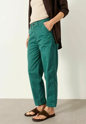 FatFace, REGULAR FIT - TAPERED CHINO TROUSER . - Chinos - teal blue