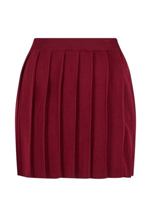 Falda plisada roja con una cinturilla acanalada. Hecha de una tela suave, presenta pliegues verticales para añadir textura y volumen.