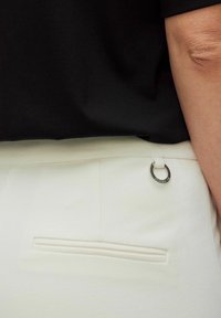 STOCKH LM PETRA - Housut - off white