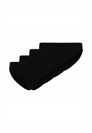 Quattro slip neri senza cuciture da donna impilati uno accanto all'altro, design semplice, con un piccolo logo del marchio stampato su ciascuno.