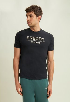 CENTRAL LOGO AND CAMOUFLAGE DETAIL - T-shirt con stampa - black