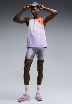 Puma, M LIGHTSPEED ULTRAWEAVE GRAPHIC SINGLET - Top - inky depths