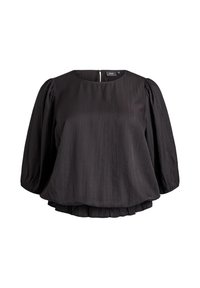 Melnā blūze, izgatavota no teksturēta auduma, ar apaļu kakla izgriezumu, pūkainām piedurknēm un plūstošu, kārtainu apakšmalu. Aizmugurējā rāvējslēdzēja aizdare.