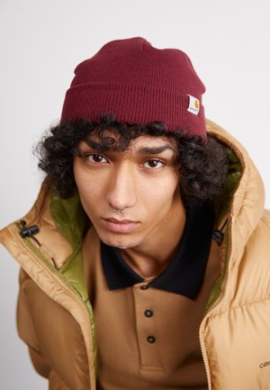 STRATUS HAT LOW UNISEX - Gorro - malbec
