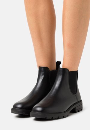 VEGAN ASPENN - Classic ankle boots - black