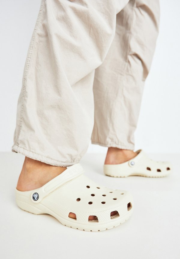 CLASSIC UNISEX - Clogs - bone2