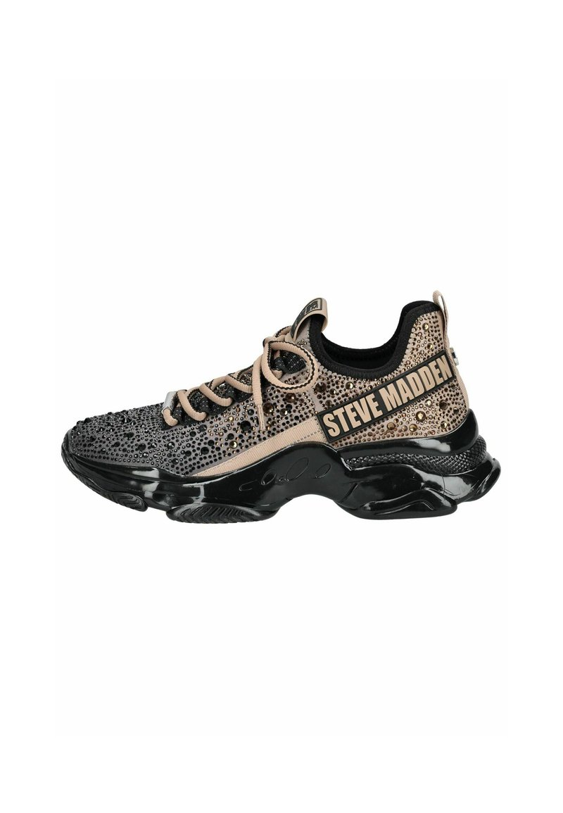Sneaker nero e beige con tomaia in rete, texture di paillettes e suola nera spessa. Caratterizzato da un logo lato e lacci a contrasto.