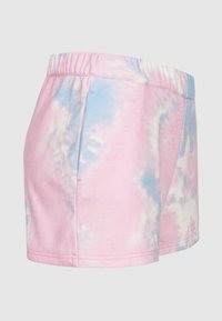 Pantaloni scurți tie-dye roz și albastru, cu talie elastică, din material moale de bumbac și croială lejeră. Prezentând cusături laterale și margine tivită.