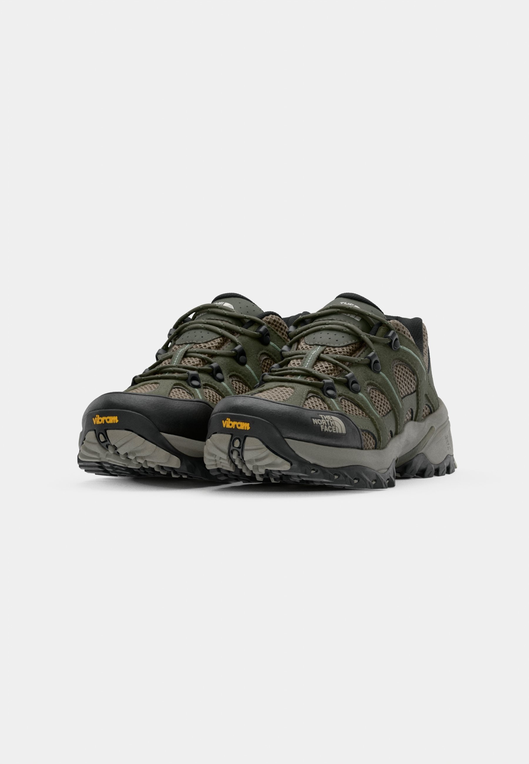 THE NORTH FACE。 The North Face HEDGEHOG 06 UNISEX - Trainers - new taupe green