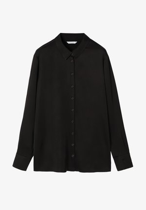 Chemise noire à manches longues en tissu lisse avec un col classique, une patte de boutonnage complète et des poignets boutonnés. Design minimaliste, sans motifs.