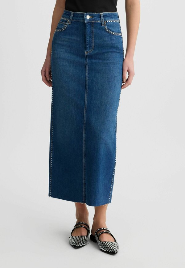 WITH STUDS - Bleistiftrock