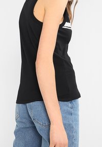 Vans Top - black