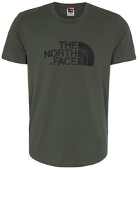 T-shirt en coton vert olive à manches courtes, col rond, avec un logo noir imprimé sur le devant. Texture lisse et coupe standard.