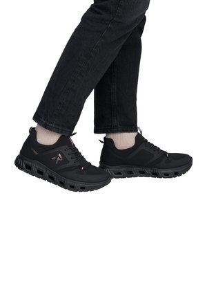 Rieker, RIEKER SLIPPER M6078 - Trainers - black